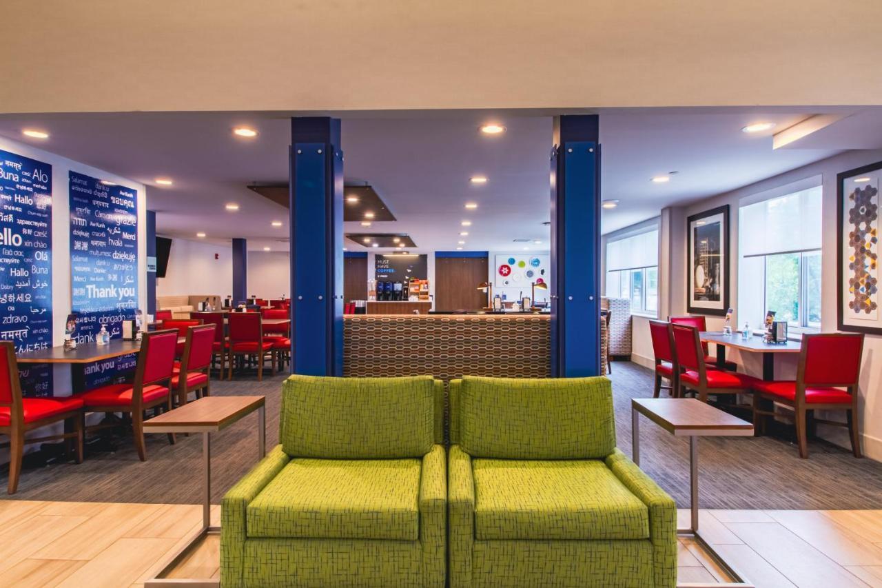 Holiday Inn Express & Suites - Lincoln East - White Mountains By Ihg Eksteriør bilde