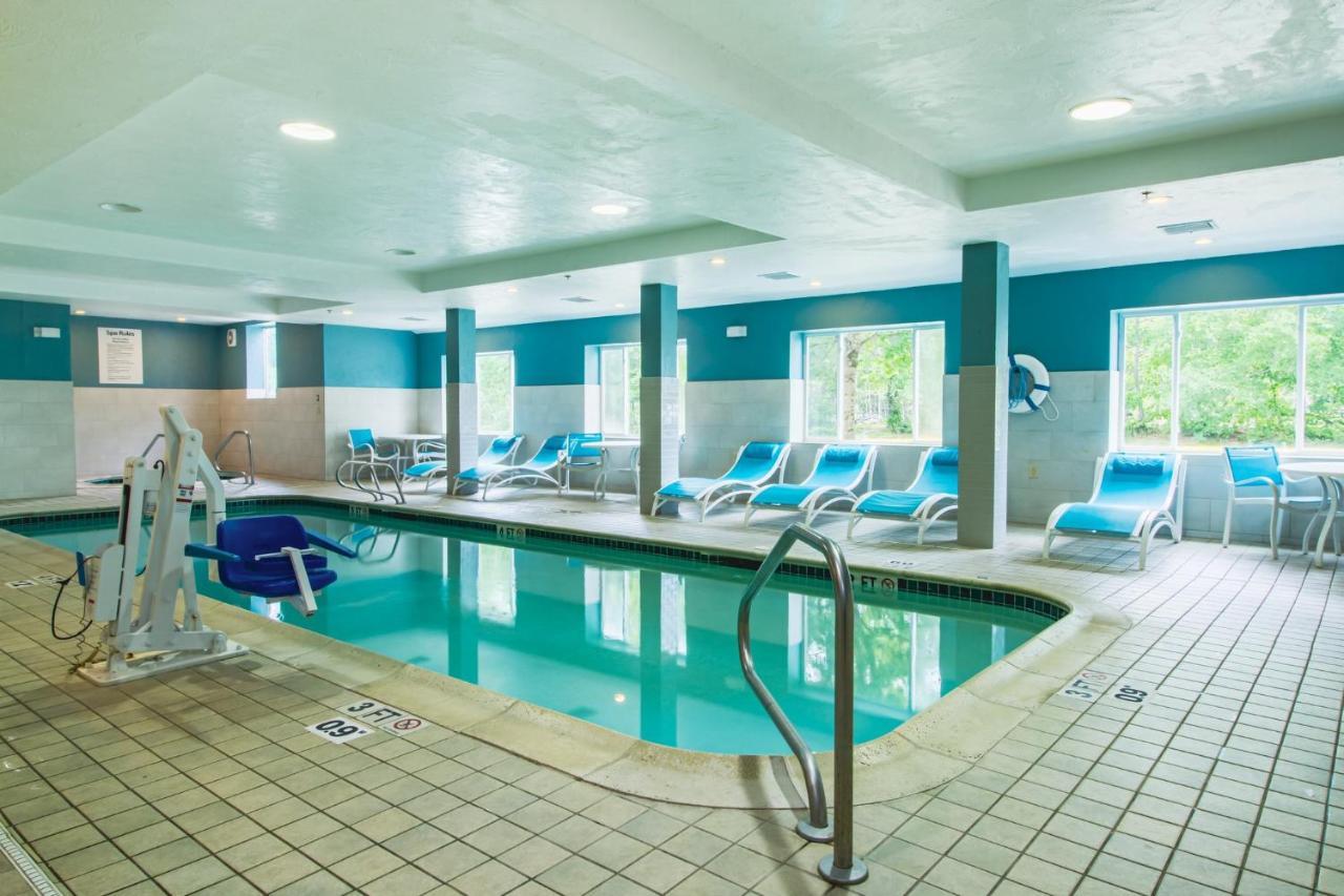 Holiday Inn Express & Suites - Lincoln East - White Mountains By Ihg Eksteriør bilde