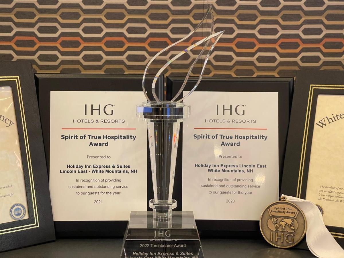 Holiday Inn Express & Suites - Lincoln East - White Mountains By Ihg Eksteriør bilde