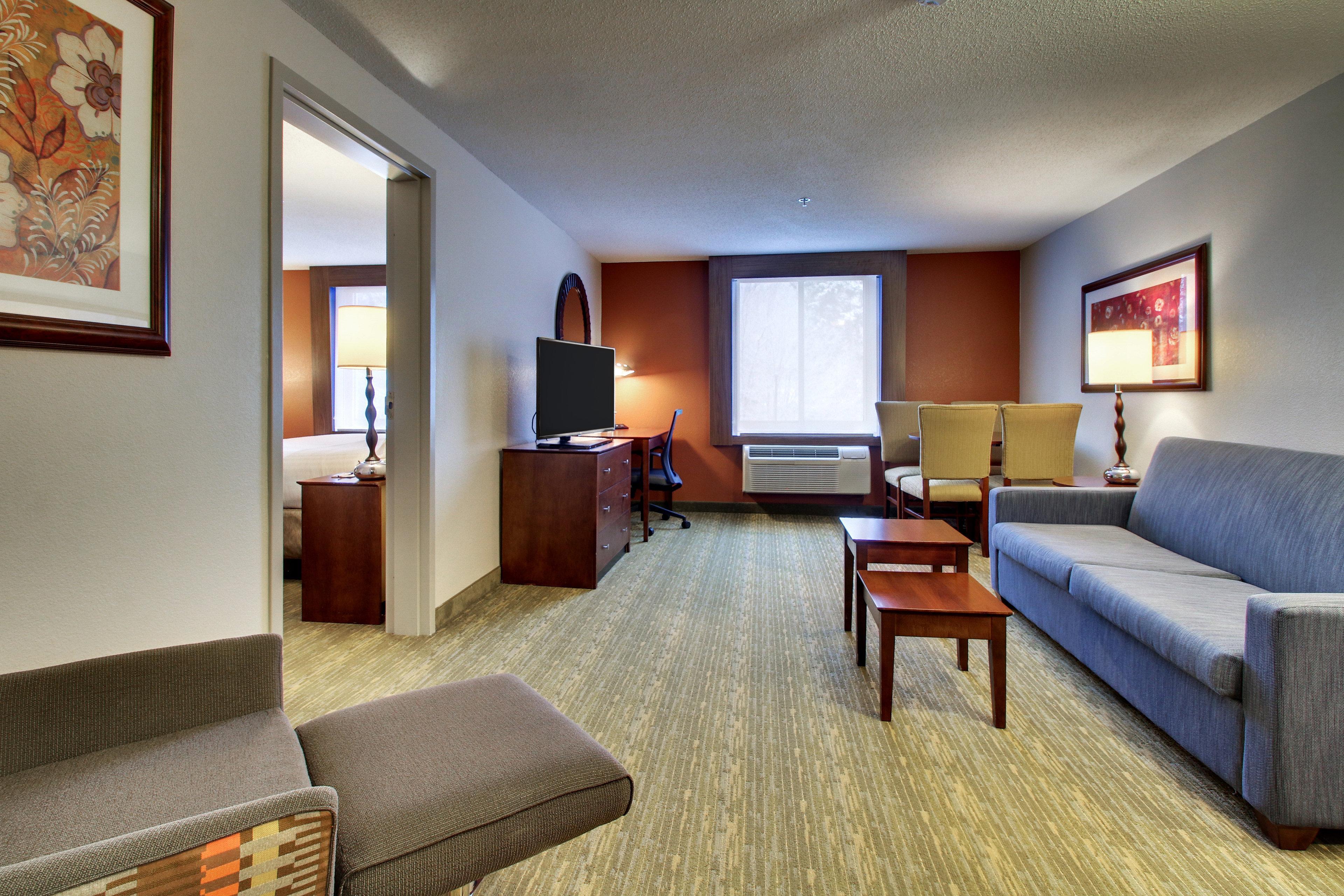 Holiday Inn Express & Suites - Lincoln East - White Mountains By Ihg Eksteriør bilde